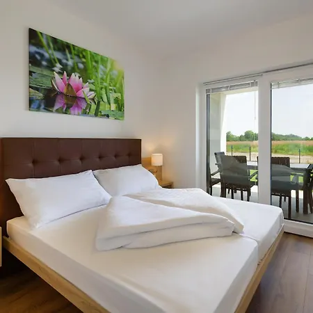 Appartamento Apartment In Zsira Near Thermal Spa, Cleaning Included Zsira